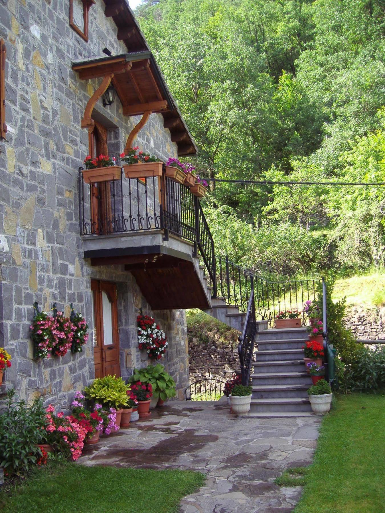 Penzion Casa Martin Ordesa Sarvisé Exteriér fotografie